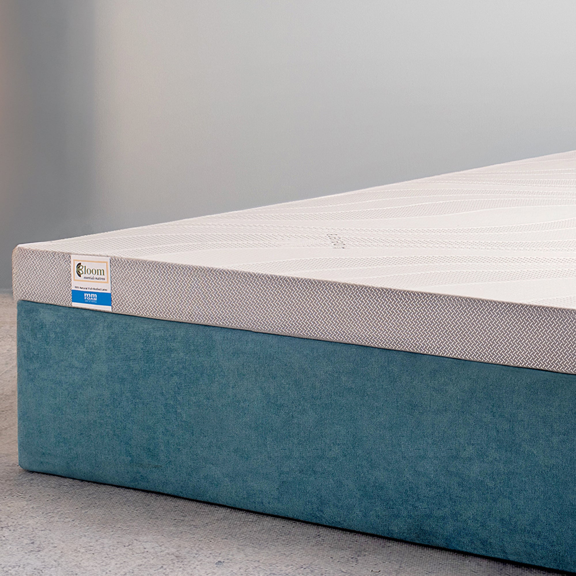 Bloom Mattress (100% Organic Natural Latex) + Free Micro Fiber Pillows